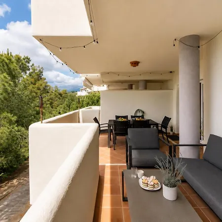 Modern Elviria Escape With Pool *